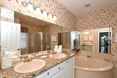Villa ou maison à louer à Sarasota, Floride: 3 chambres, 176.98 m2 № 2143772 - photo 28