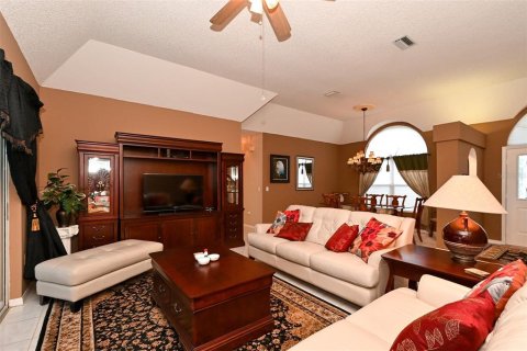 Villa ou maison à louer à Sarasota, Floride: 3 chambres, 176.98 m2 № 2143772 - photo 15