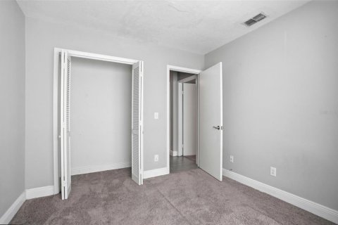 Villa ou maison à louer à Tampa, Floride: 3 chambres, 165.18 m2 № 2098361 - photo 27