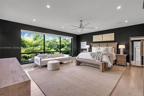 House in Boca Raton, Florida 5 bedrooms, 406.73 sq.m. № 2040842 - photo 16