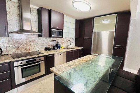 Снять в аренду кондоминиум в Санни-Айлс-Бич, Флорида 1 спальня, 92.9м2, № 1992728 - фото 8