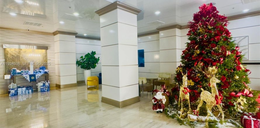 Кондоминиум с 1 спальней в Санни-Айлс-Бич, Флорида № 1992728