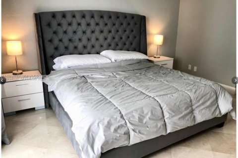 Снять в аренду кондоминиум в Санни-Айлс-Бич, Флорида 1 спальня, 92.9м2, № 1992728 - фото 20