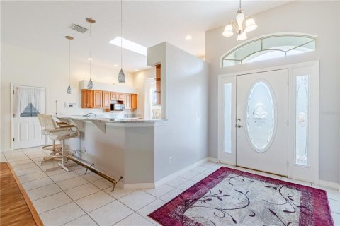 House in Tavares, Florida 3 bedrooms, 163.14 sq.m. № 2117227 - photo 9