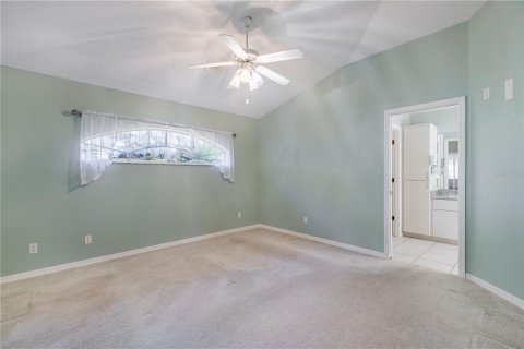House in Tavares, Florida 3 bedrooms, 163.14 sq.m. № 2117227 - photo 13