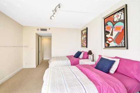Condominio en alquiler en Aventura, Florida, 2 dormitorios, 141.21 m2 № 2076942 - foto 6