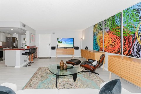 Condominio en venta en Naples, Florida, 2 dormitorios, 111.48 m2 № 1512334 - foto 8