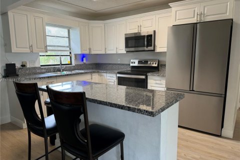 House in Sebring, Florida 2 bedrooms № 1695028 - photo 10