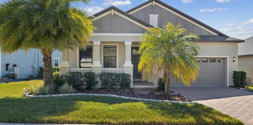 House in Brooksville, Florida 3 bedrooms, 196.4 sq.m. № 1553415