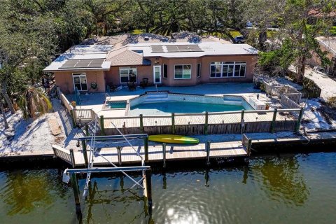 House in Siesta Key, Florida 3 bedrooms, 267.74 sq.m. № 1562531 - photo 9