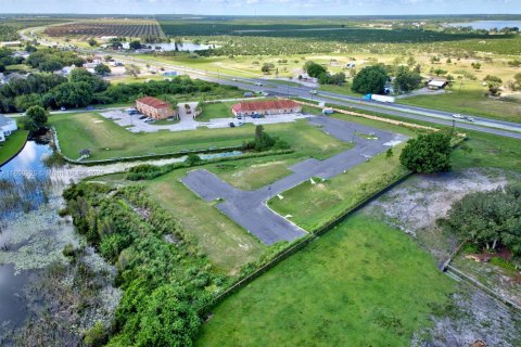 Propiedad comercial en venta en Lake Placid, Florida, 143.07 m2 № 1961873 - foto 7