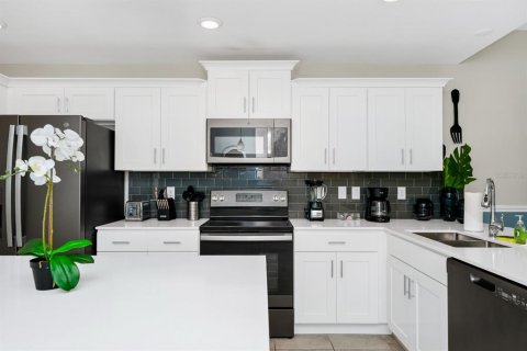 Copropriété à vendre à Kissimmee, Floride: 2 chambres, 104.61 m2 № 2214037 - photo 10