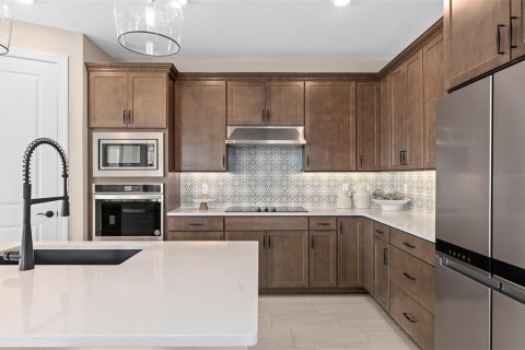 Villa ou maison à vendre à Orlando, Floride: 5 chambres, 285.77 m2 № 1848642 - photo 5