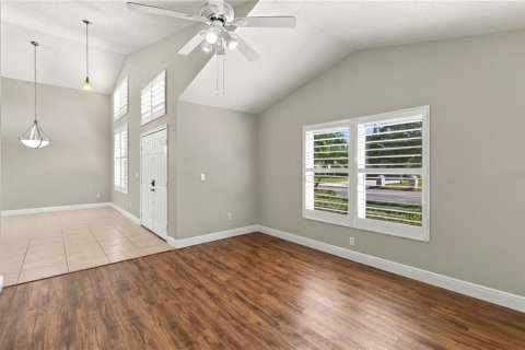 Villa ou maison à vendre à Ocoee, Floride: 3 chambres, 193.61 m2 № 2419183 - photo 13