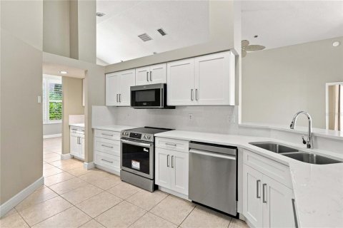 Villa ou maison à vendre à Ocoee, Floride: 3 chambres, 193.61 m2 № 2419183 - photo 21