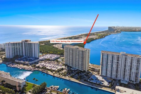 Condo à Sunny Isles Beach, Floride, 1 chambre  № 2016970