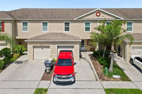 Touwnhouse à vendre à Davenport, Floride: 3 chambres, 140 m2 № 1831874 - photo 2