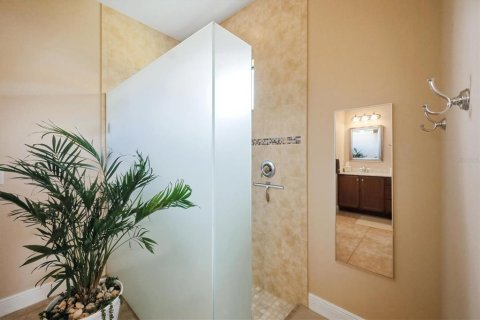 House in Bradenton, Florida 3 bedrooms, 222.87 sq.m. № 2391341 - photo 23