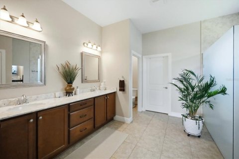 House in Bradenton, Florida 3 bedrooms, 222.87 sq.m. № 2391341 - photo 22