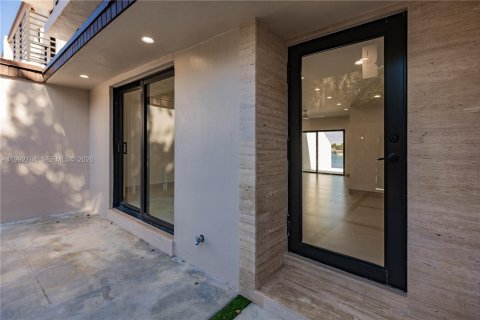 Adosado en alquiler en Miami Lakes, Florida, 4 dormitorios, 162.21 m2 № 2056700 - foto 8