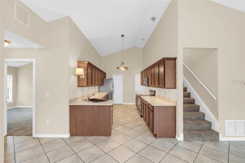 Villa ou maison à louer à DeLand, Floride: 3 chambres, 156.82 m2 № 2101426 - photo 11