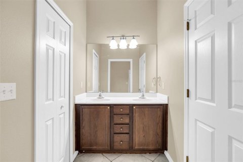 Villa ou maison à louer à DeLand, Floride: 3 chambres, 156.82 m2 № 2101426 - photo 25