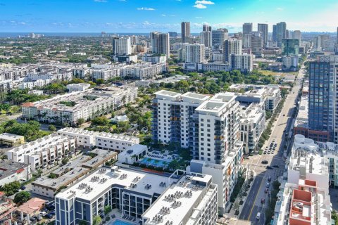 Condominio en alquiler en Fort Lauderdale, Florida, 1 dormitorio, 70.61 m2 № 2184533 - foto 14