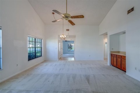 Casa en venta en Palm Harbor, Florida, 3 dormitorios, 129.13 m2 № 1509458 - foto 4