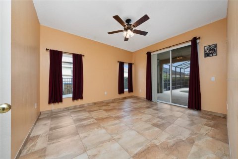 House in Kissimmee, Florida 4 bedrooms, 159.51 sq.m. № 1775641 - photo 16