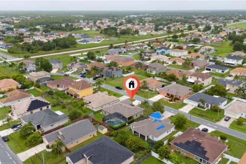 House in Kissimmee, Florida 4 bedrooms, 159.51 sq.m. № 1775641 - photo 10