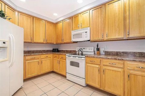 Condo in Kissimmee, Florida, 2 bedrooms  № 1838400 - photo 6