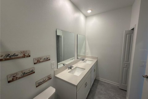 Villa ou maison à louer à Winter Haven, Floride: 4 chambres, 194.44 m2 № 2104584 - photo 15