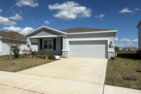 Villa ou maison à Winter Haven, Floride 4 chambres, 194.44 m2 № 2104584