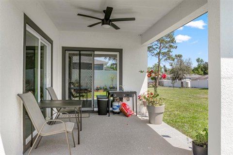 House in Orange City, Florida 3 bedrooms, 148.64 sq.m. № 1632288 - photo 30
