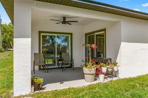 House in Orange City, Florida 3 bedrooms, 148.64 sq.m. № 1632288 - photo 28