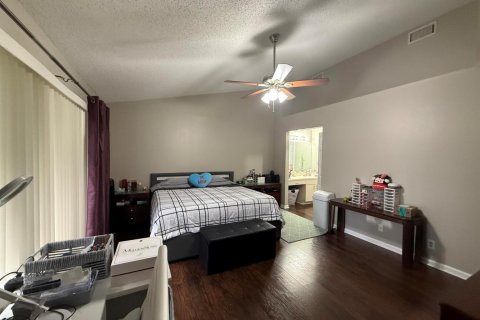 House in Wellington, Florida 3 bedrooms, 161.74 sq.m. № 2249816 - photo 27