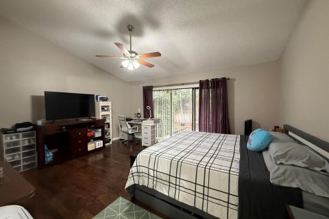 House in Wellington, Florida 3 bedrooms, 161.74 sq.m. № 2249816 - photo 26