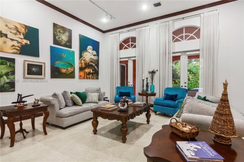 House in Pinecrest, Florida 6 bedrooms, 449.74 sq.m. № 1990672 - photo 7