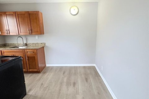 Appartement à louer à Fort Lauderdale, Floride: 2 chambres, 67.35 m2 № 2289137 - photo 4