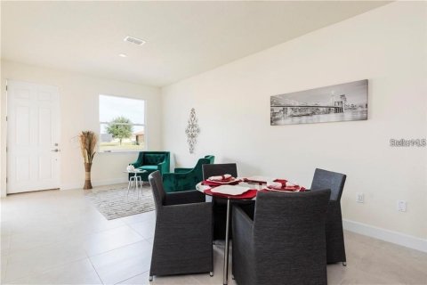 Casa en venta en Kissimmee, Florida, 3 dormitorios, 98.1 m2 № 1906336 - foto 10
