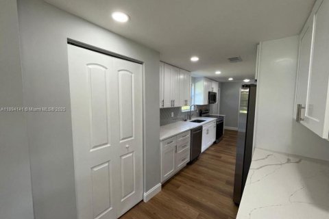 Casa en venta en Lake Placid, Florida, 3 dormitorios № 1945758 - foto 10