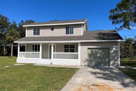 Casa en venta en Lake Placid, Florida, 3 dormitorios № 1945758 - foto 1