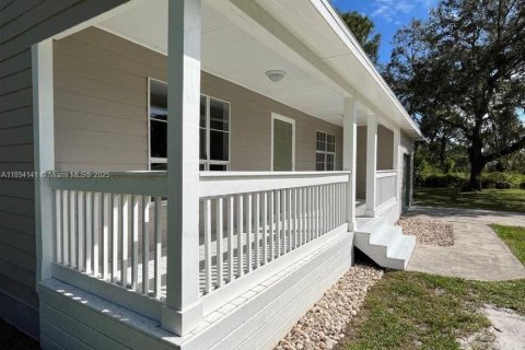 Casa en venta en Lake Placid, Florida, 3 dormitorios № 1945758 - foto 14