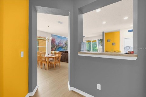 Casa en alquiler en Kissimmee, Florida, 4 dormitorios, 153.01 m2 № 1717202 - foto 9