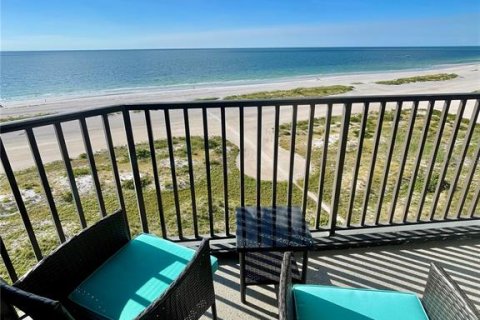 Condo à Clearwater, Floride, 2 chambres  № 2130536