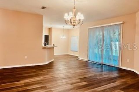 Villa ou maison à louer à Palm Coast, Floride: 4 chambres, 208.1 m2 № 1885975 - photo 4