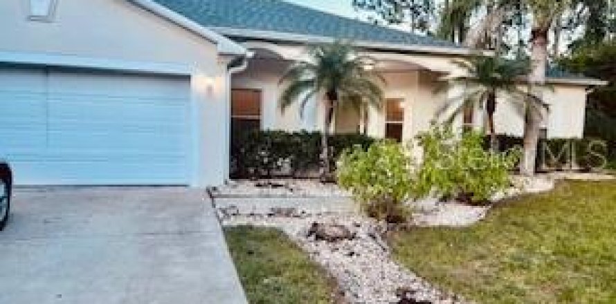 Villa ou maison à Palm Coast, Floride 4 chambres, 208.1 m2 № 1885975
