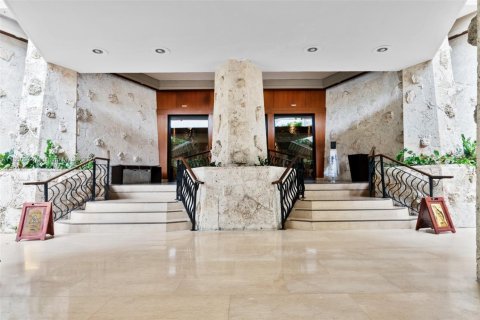 Condo in Key Biscayne, Florida, 2 bedrooms  № 1857100 - photo 24