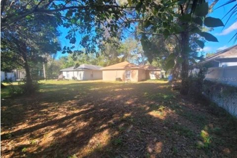 Villa ou maison à louer à Tampa, Floride: 3 chambres, 108.97 m2 № 2399128 - photo 8