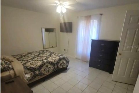 Villa ou maison à louer à Tampa, Floride: 3 chambres, 108.97 m2 № 2399128 - photo 7